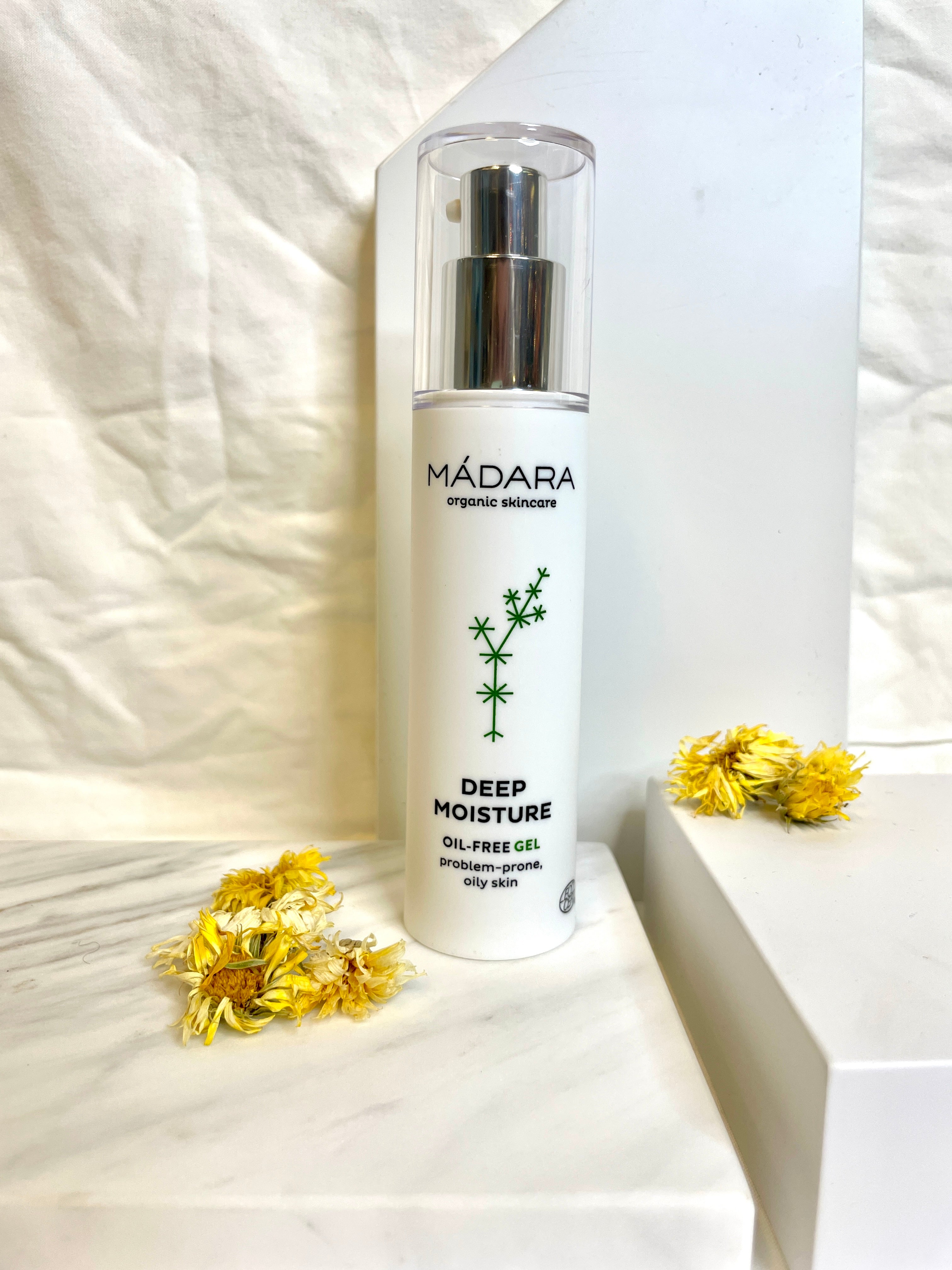 DEEP Moisture Oil Free Gel