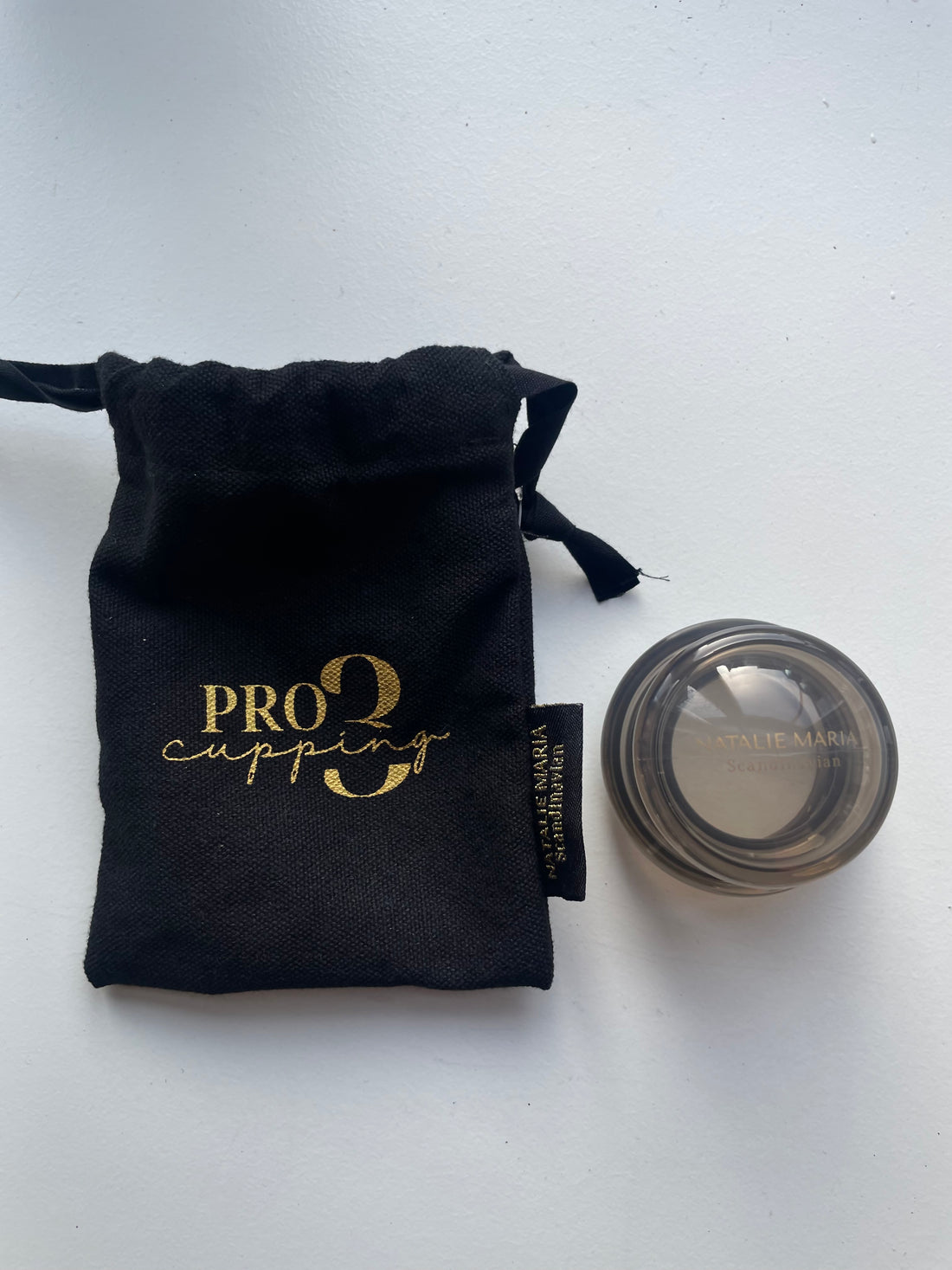 Natalie Maria Scandinavian -  Pro 3 Hals og Décolleté Cup